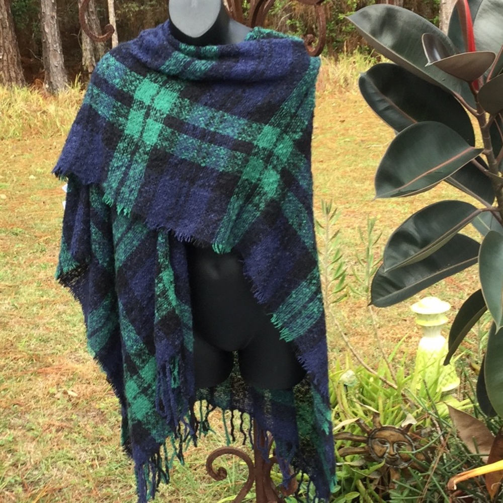 🦋NWT So Just Awesome Poncho / Wrap One Size Fits Wardrobe Closet Must Have🦋 - Picture 5 of 10